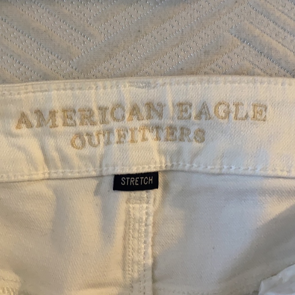AE High Rise Shorts - Picture 2 of 4